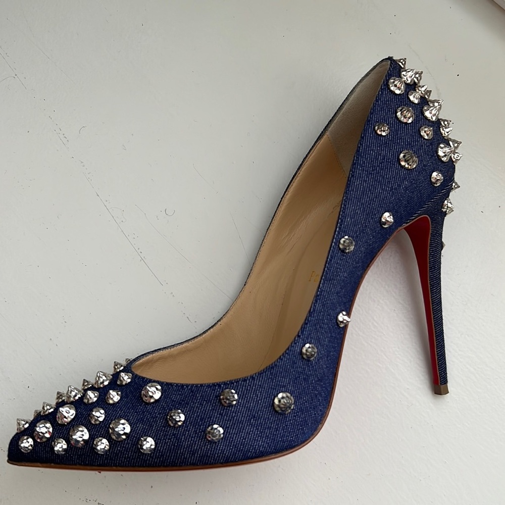 *WORN ONCE* Christian Louboutin spiked heels